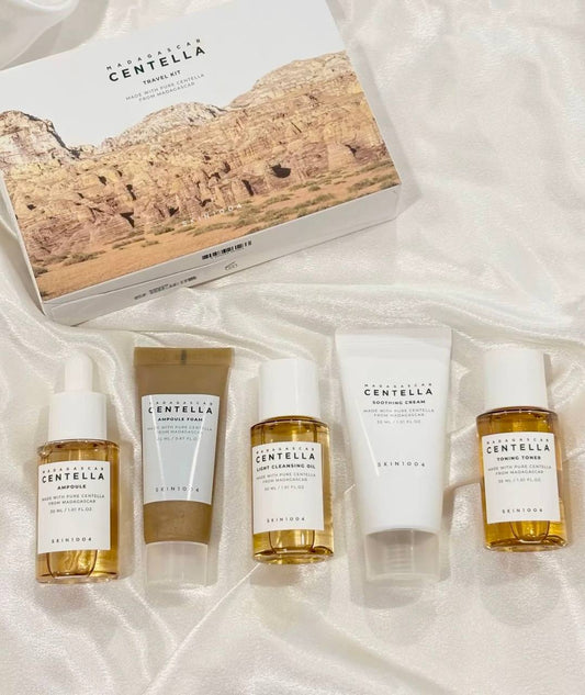 Madagascar Centella:  ✨ 1 Jabón Facial  ✨ 1 Serum Facial  ✨ 1 Crema Facial  ✨ 1 Desmaquíllate Facial  ✨ 1 Tónico Facial